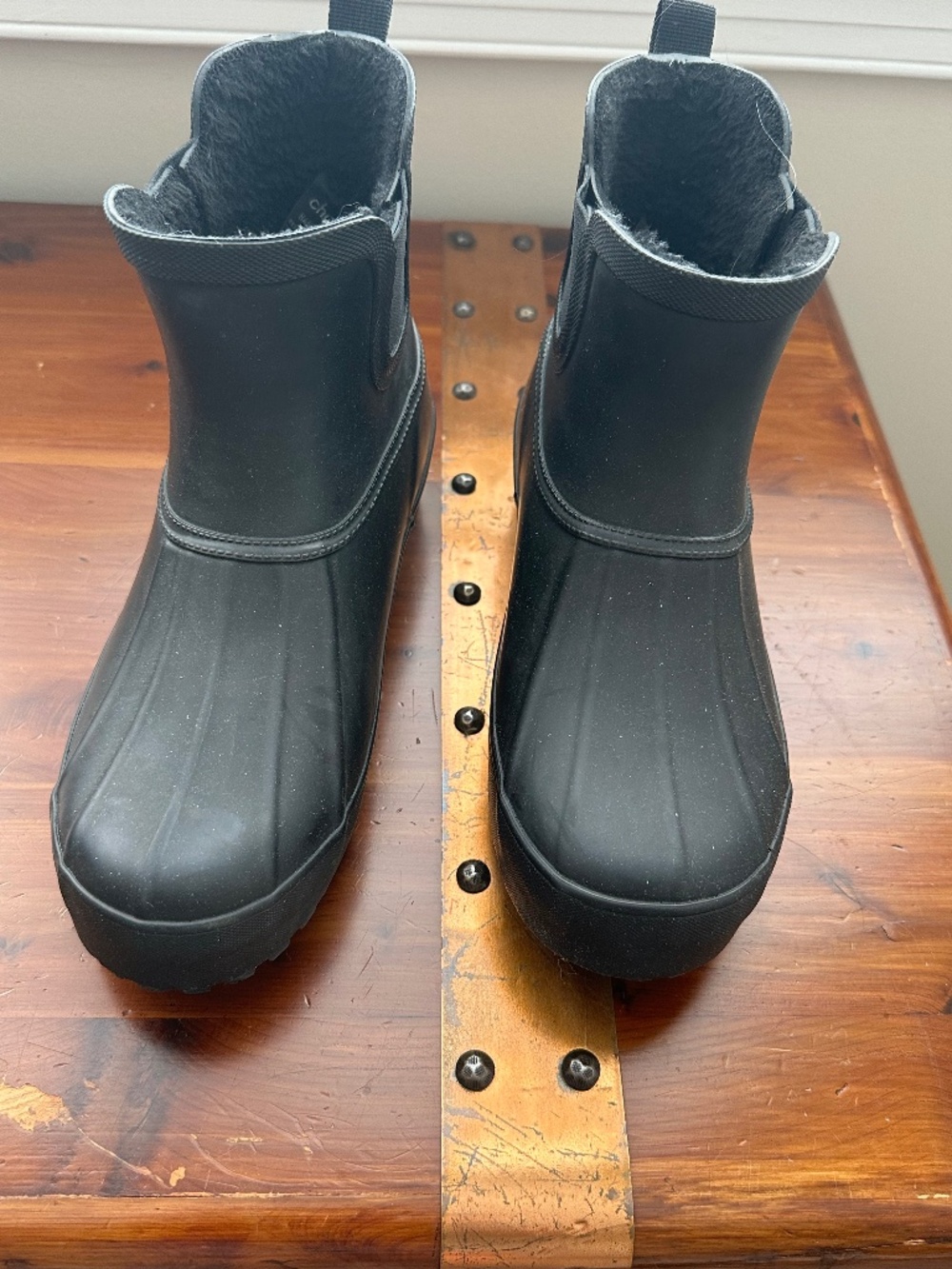 Chooka rubber boots with cozy lining - size 7